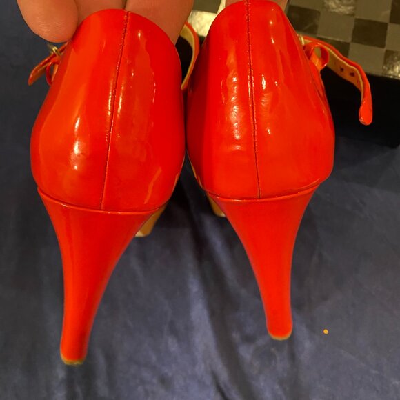 Saks Fifth Avenue Sharlene Orange Punch 8M - Picture 5 of 9